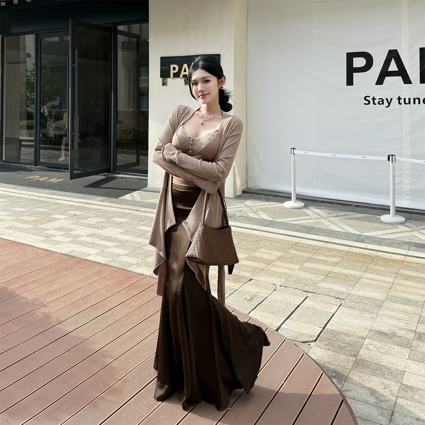 纯欲御姐气质穿搭不规则开衫内搭吊带背心女秋季显瘦鱼尾裙三件套