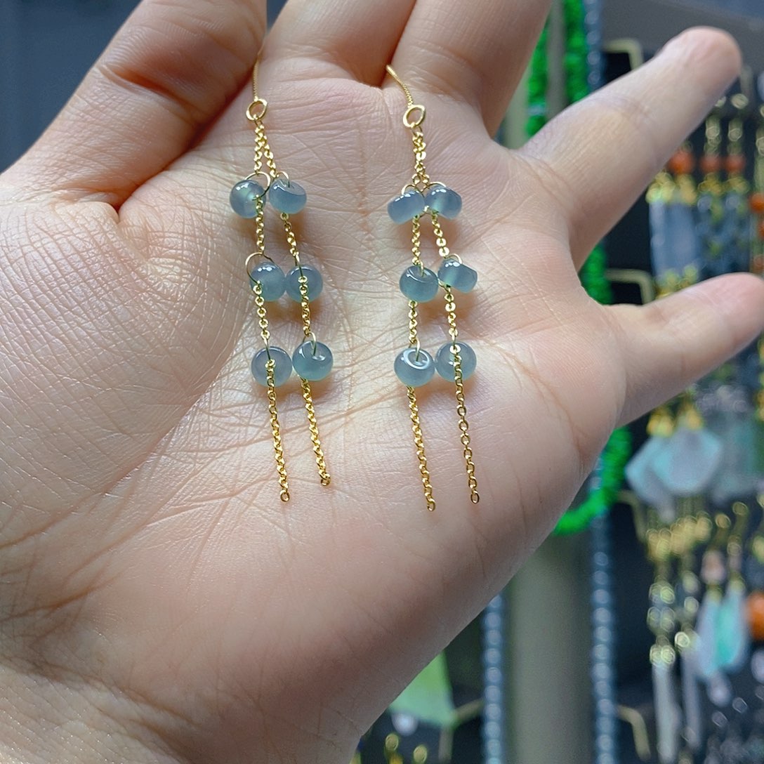 未镶嵌翡翠耳饰翡翠