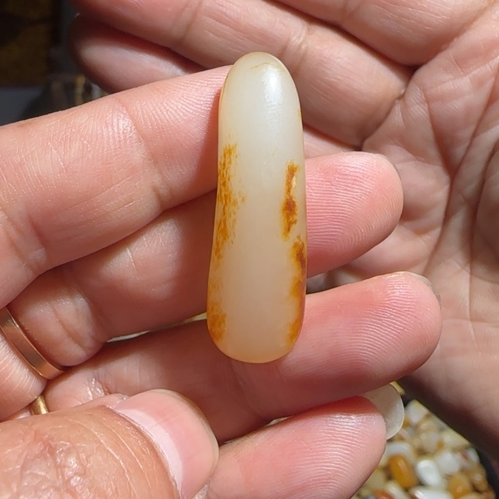 和田玉吊坠(不含链)未镶嵌6.4克