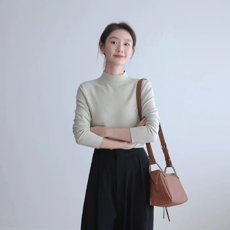 厚款长袖冬季圆领女纯色套头半高领