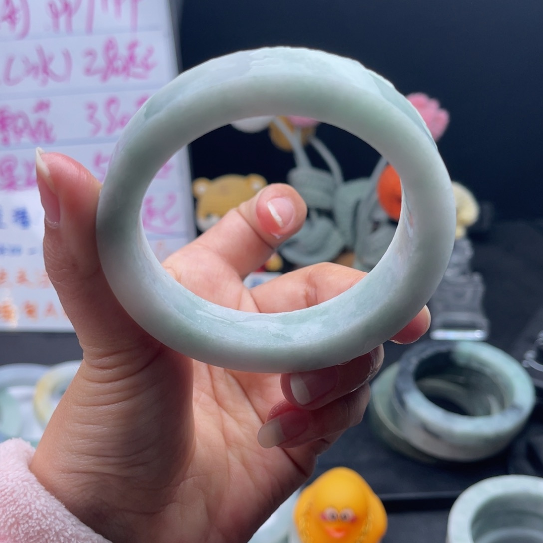 【闪购商品】定制翡翠手镯未镶嵌