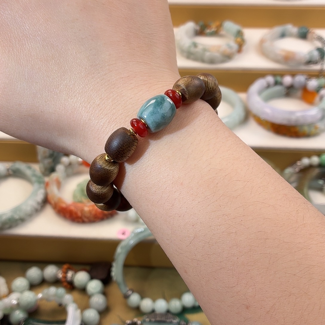 翡翠未镶嵌手镯蓝水路路通手串