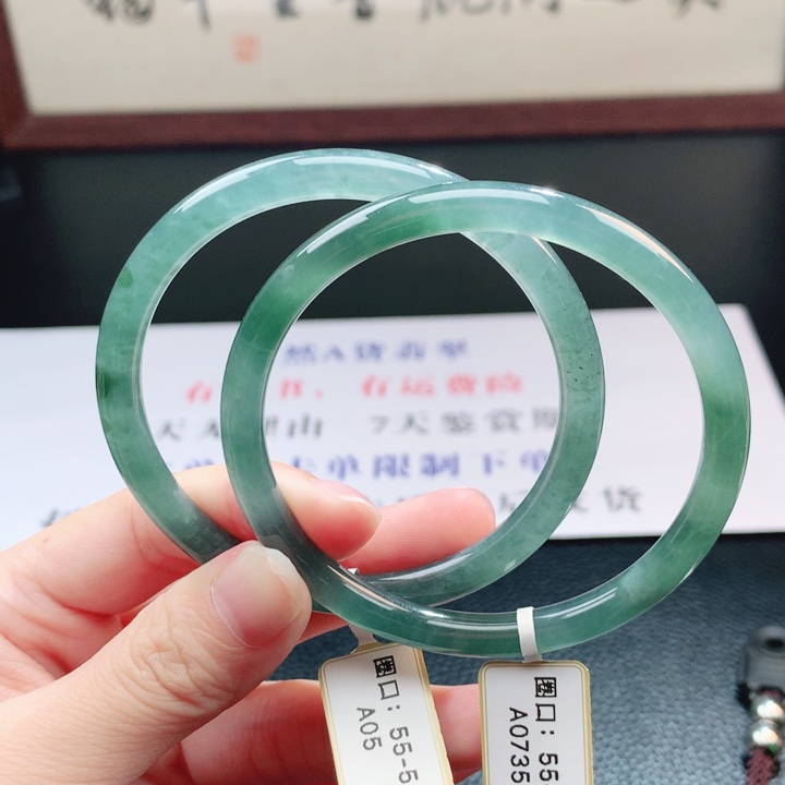 翡翠未镶嵌手镯翡翠手镯44