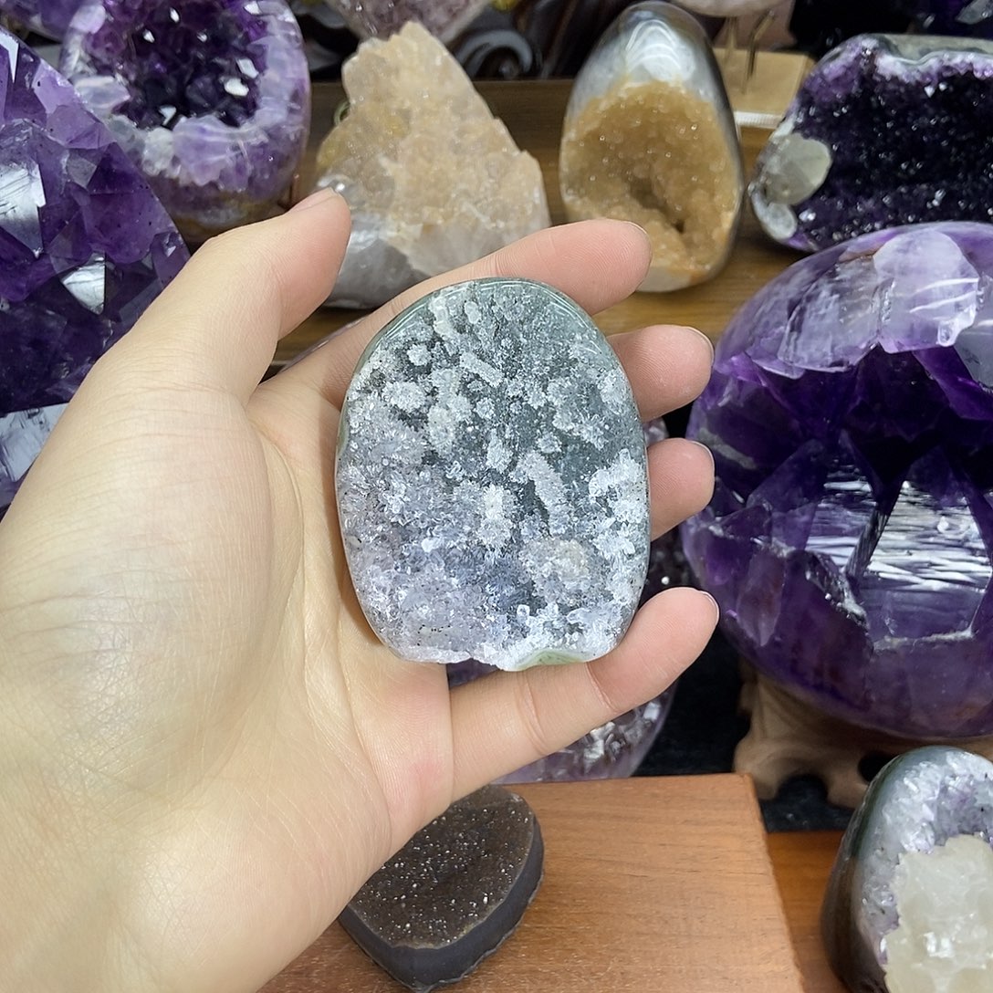 未镶嵌大型摆件（非配饰）紫晶