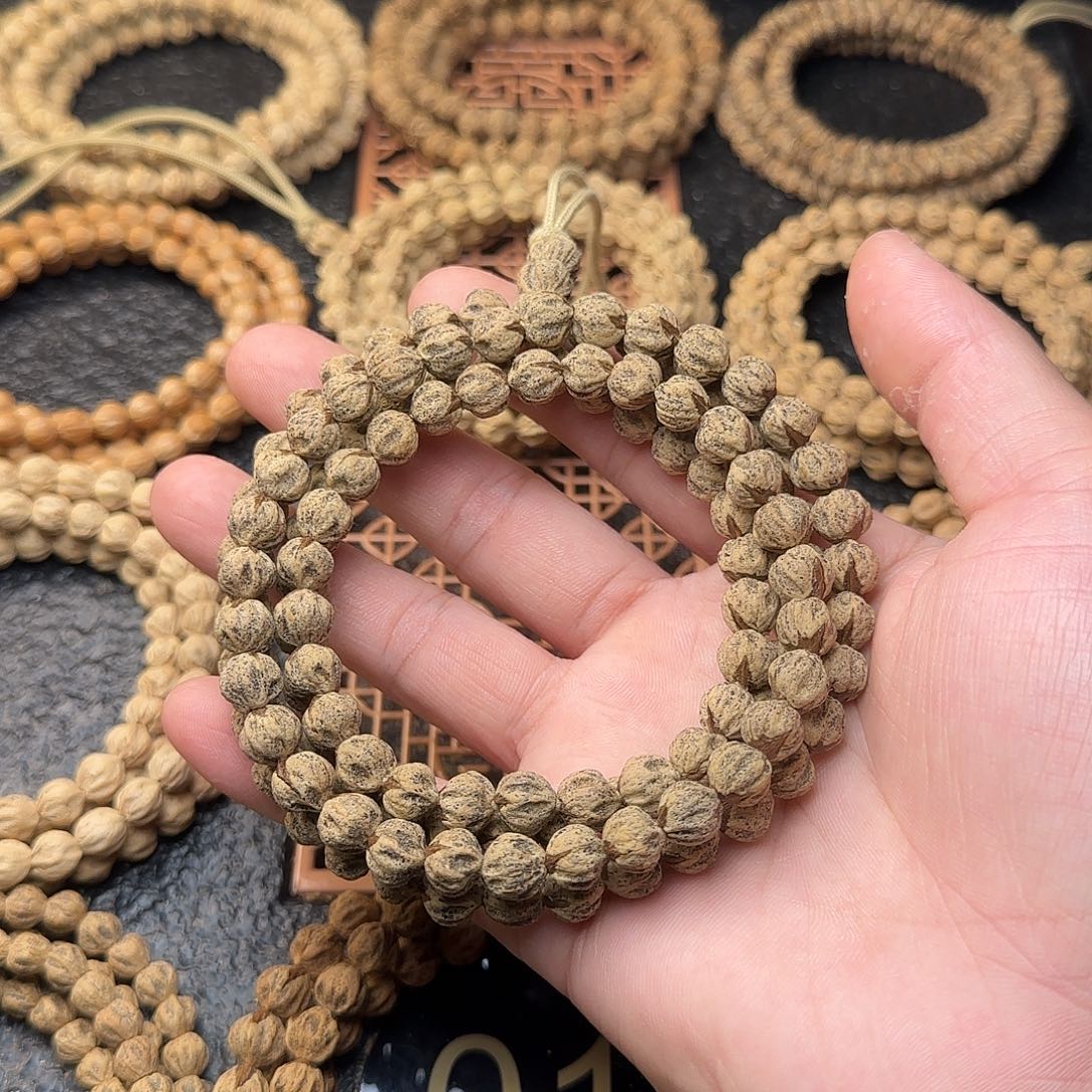 大***们柏香籽/百香籽吊坠