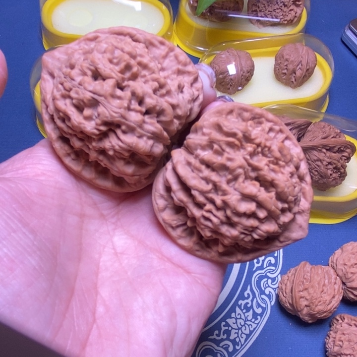 文玩核桃把件50全品官帽