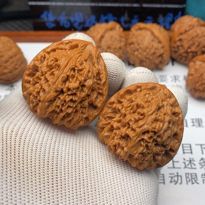 日***卒文玩核桃把件24南疆