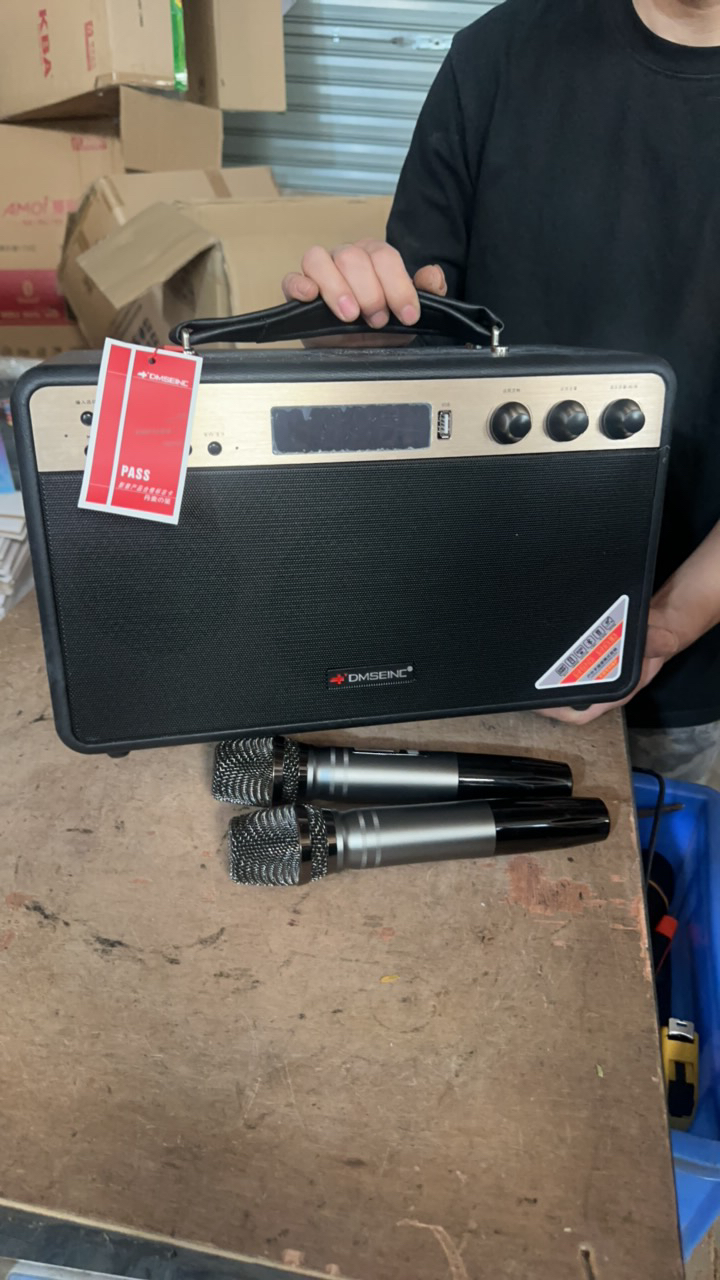 9新  S550电池坏，需要买家自己换主板，坏的，没有质保，不包邮