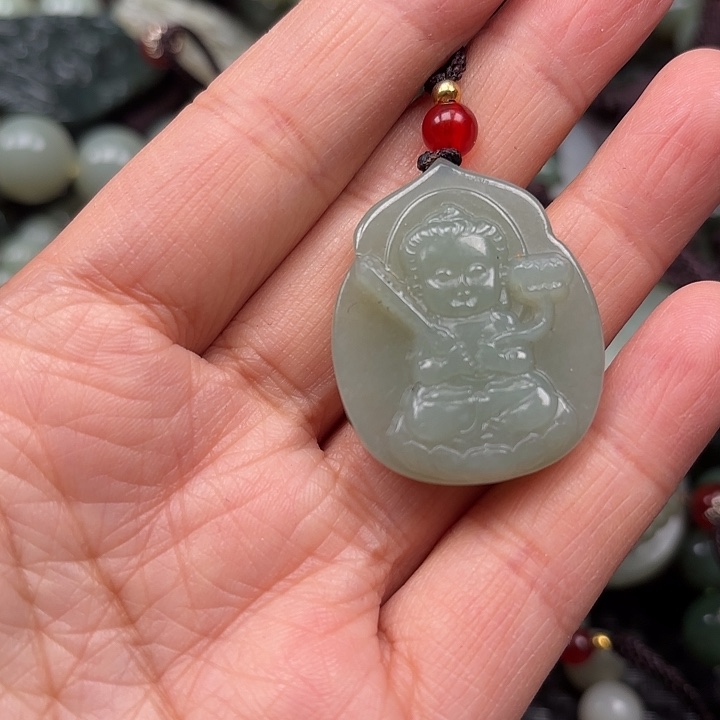 和田玉颈饰未镶嵌