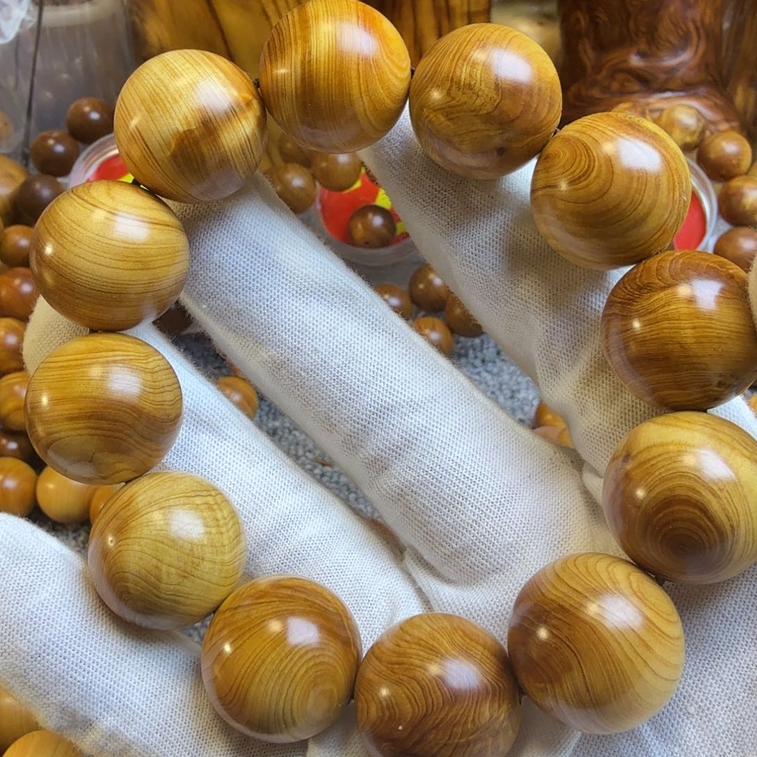 用***2崖柏太行崖柏2.0闪电