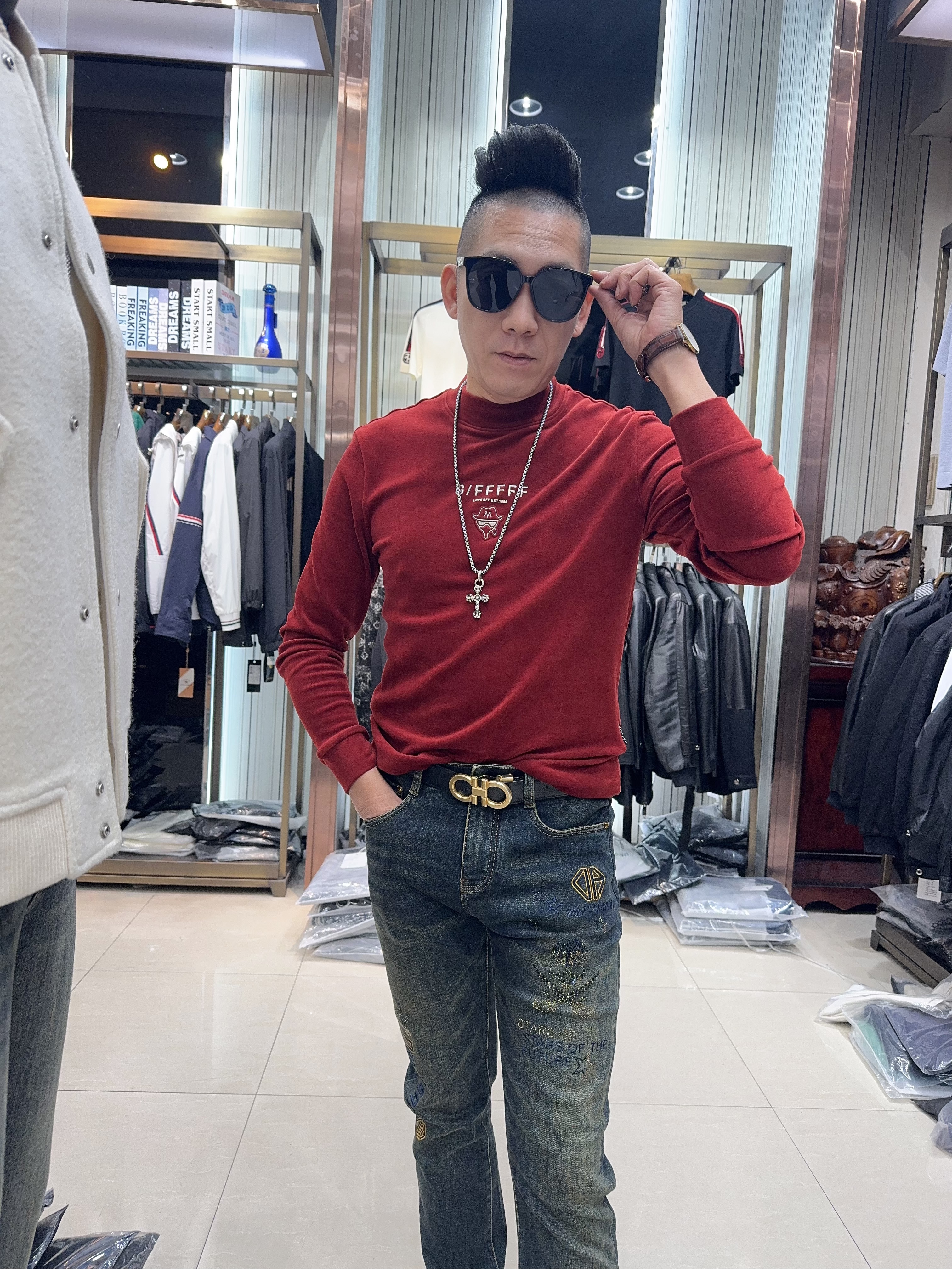 2025新款9035男士冬季长袖高品山羊绒打底衫欧货实体店品质