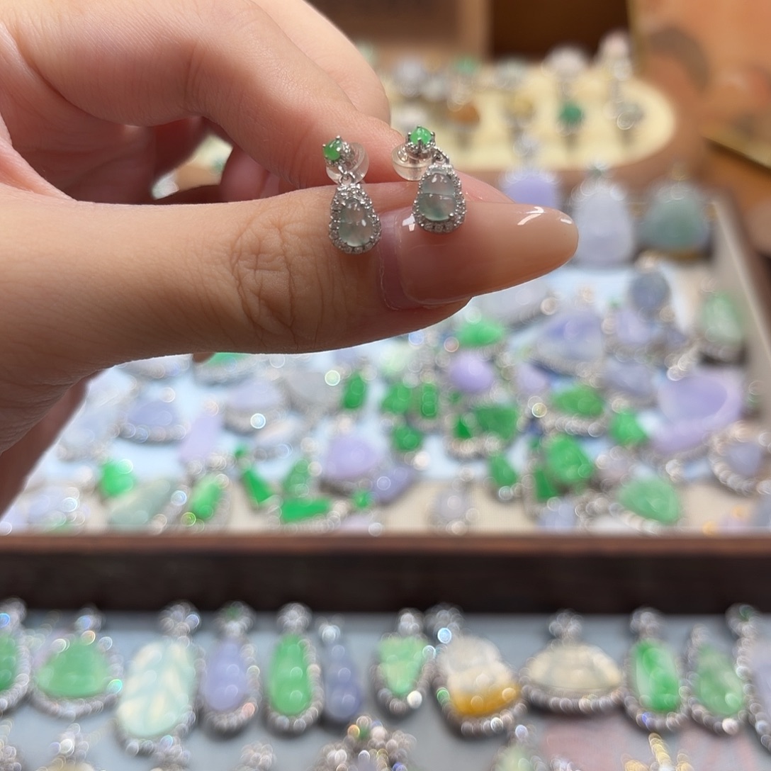 翡翠银S925镶嵌耳钉