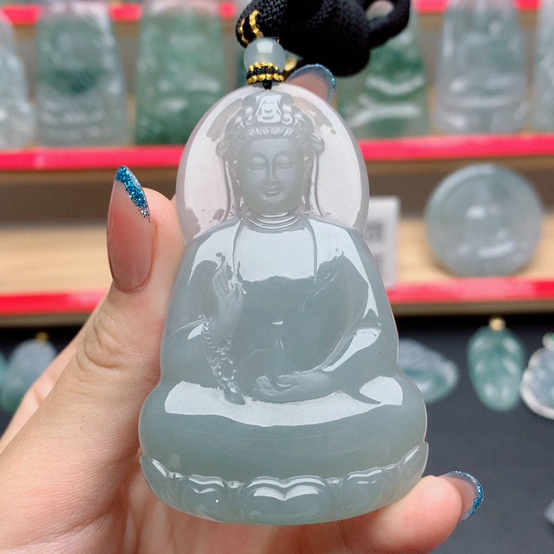 ≮***≯翡翠未镶嵌颈饰素衣