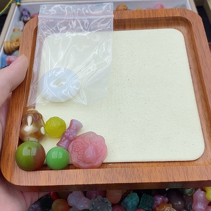 弘***语玛瑙未镶嵌手饰010
