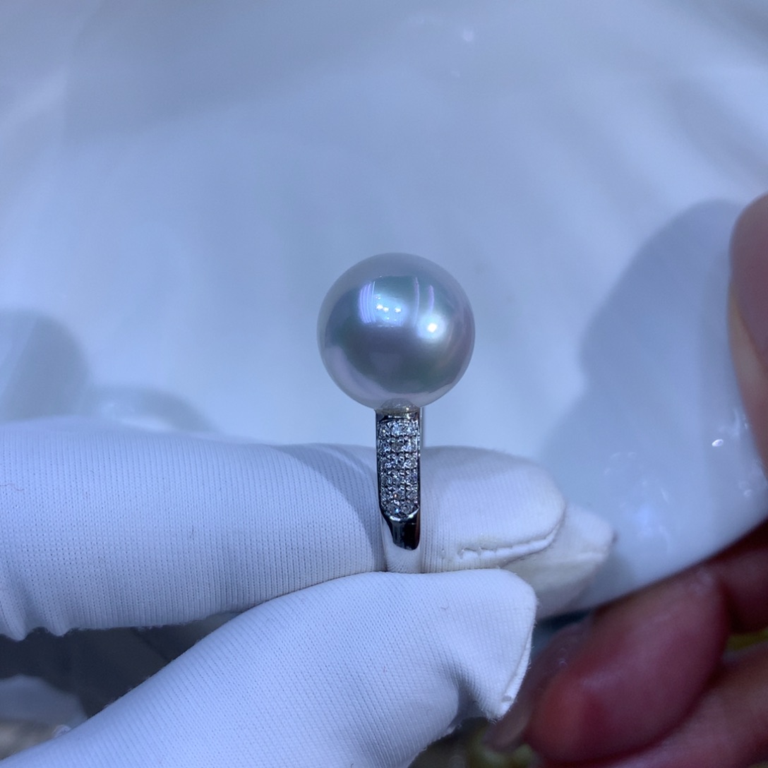 海水珍珠戒指18K金镶嵌澳白