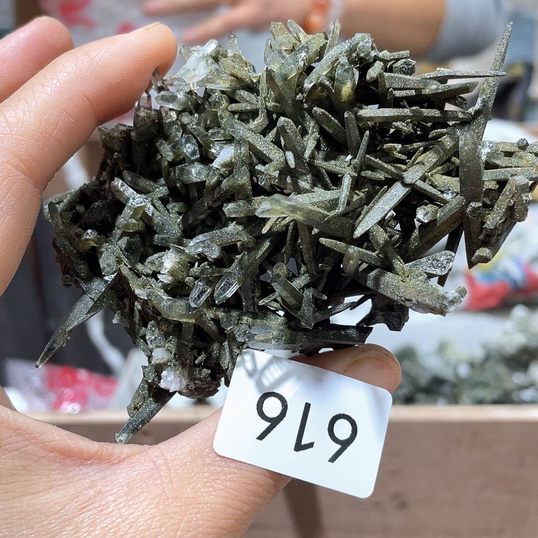 水晶摆件…..未镶嵌