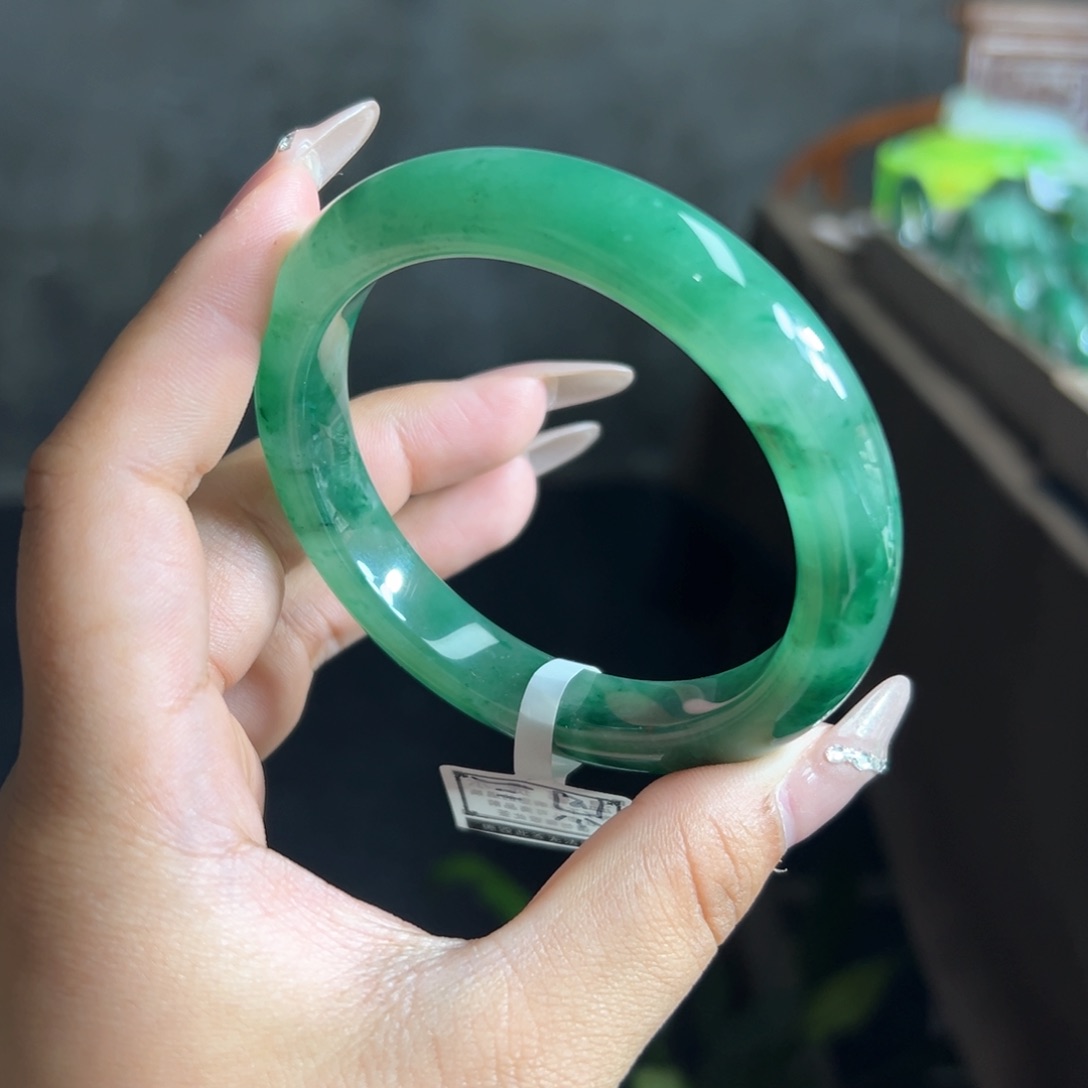 石英质玉手镯未镶嵌奈*