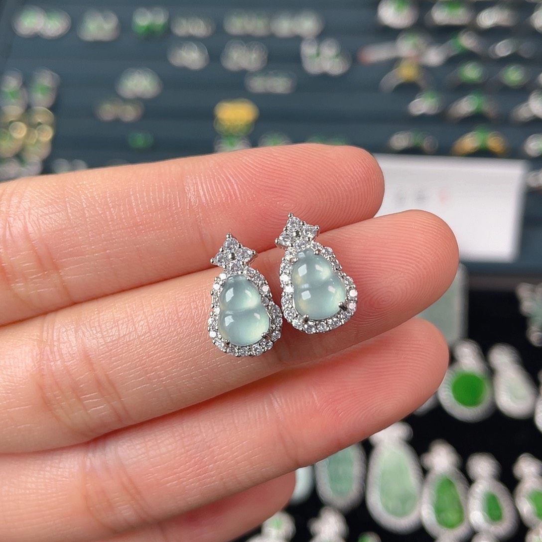 未镶嵌翡翠耳饰耳钉