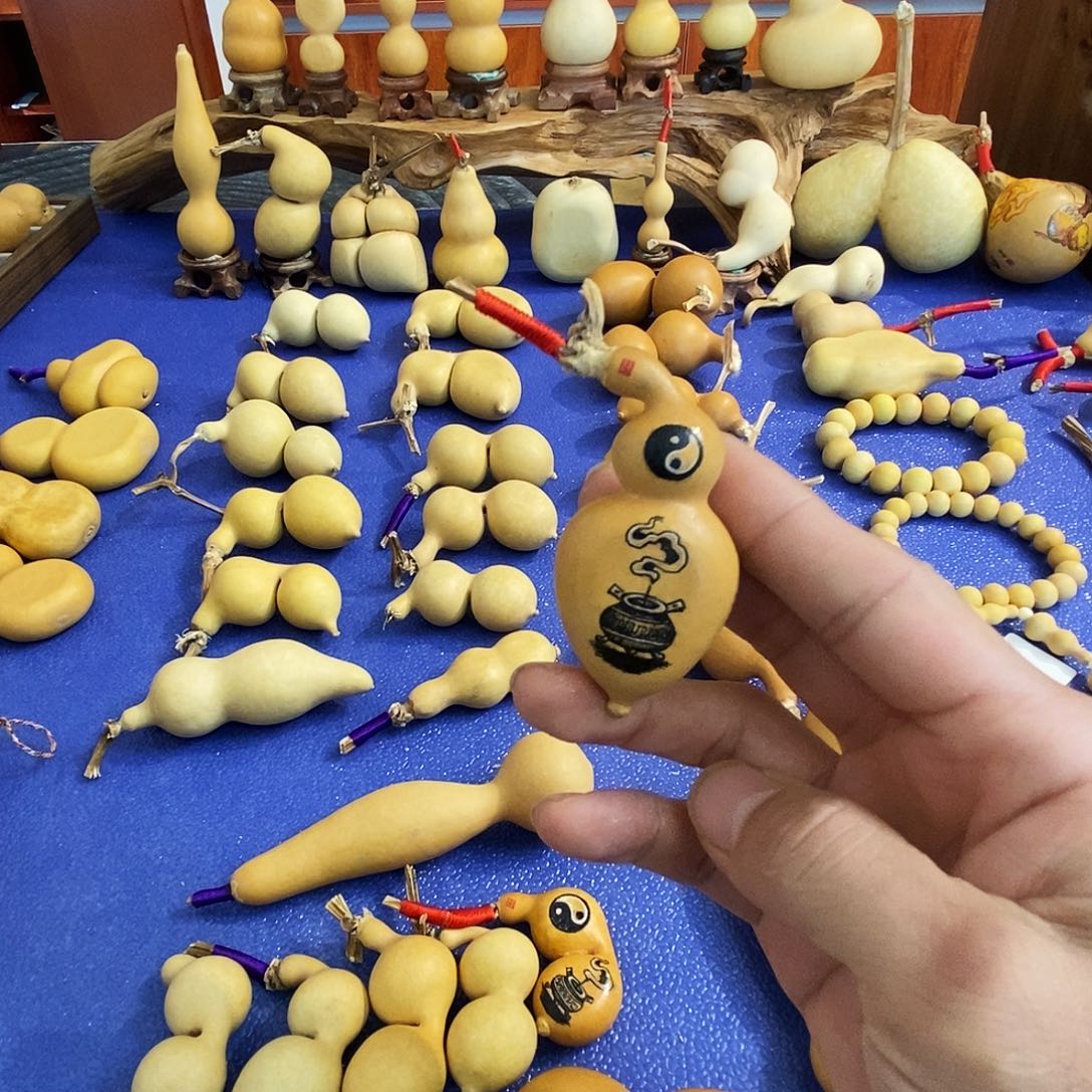执***拉树脂制品1111111111