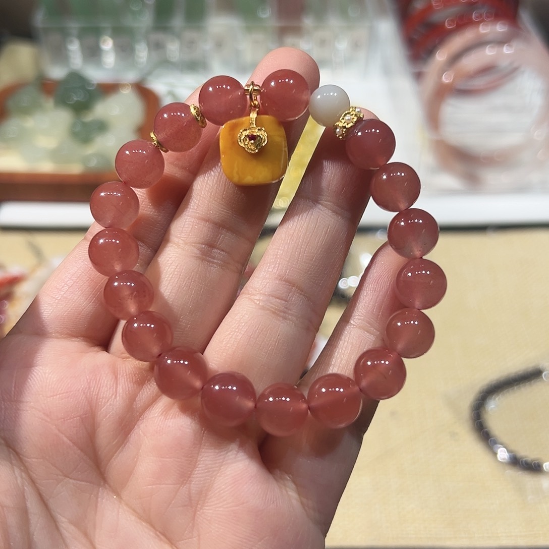 南红玛瑙手链未镶嵌