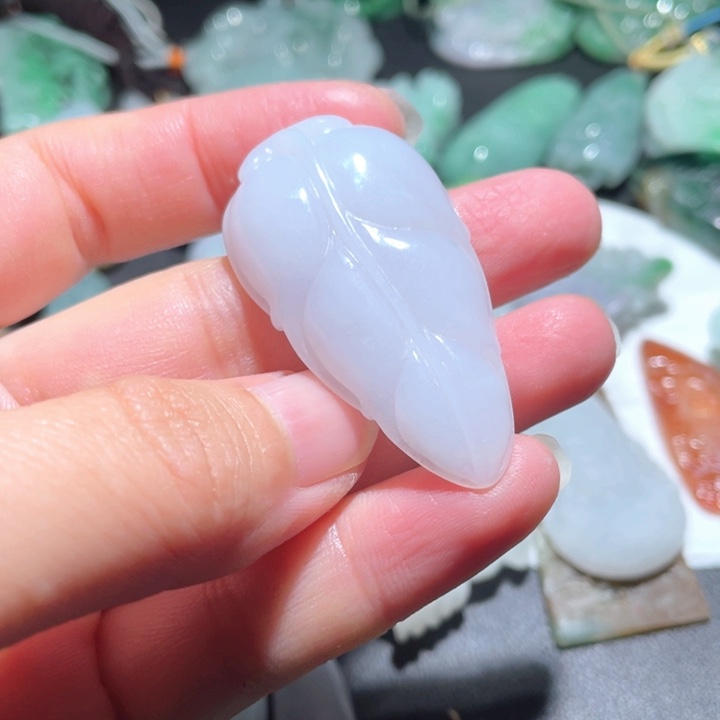 【闪购商品】翡翠颈饰未镶嵌天然翡翠