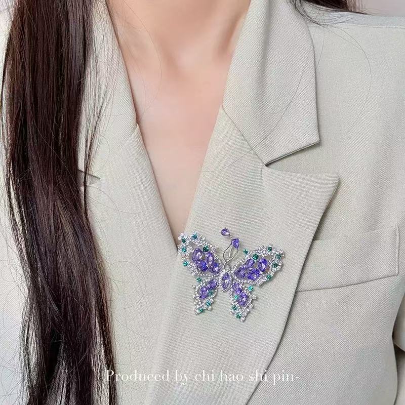 铜合金合成锆石胸针 【紫罗兰蝴蝶】 胸针超闪精致胸花