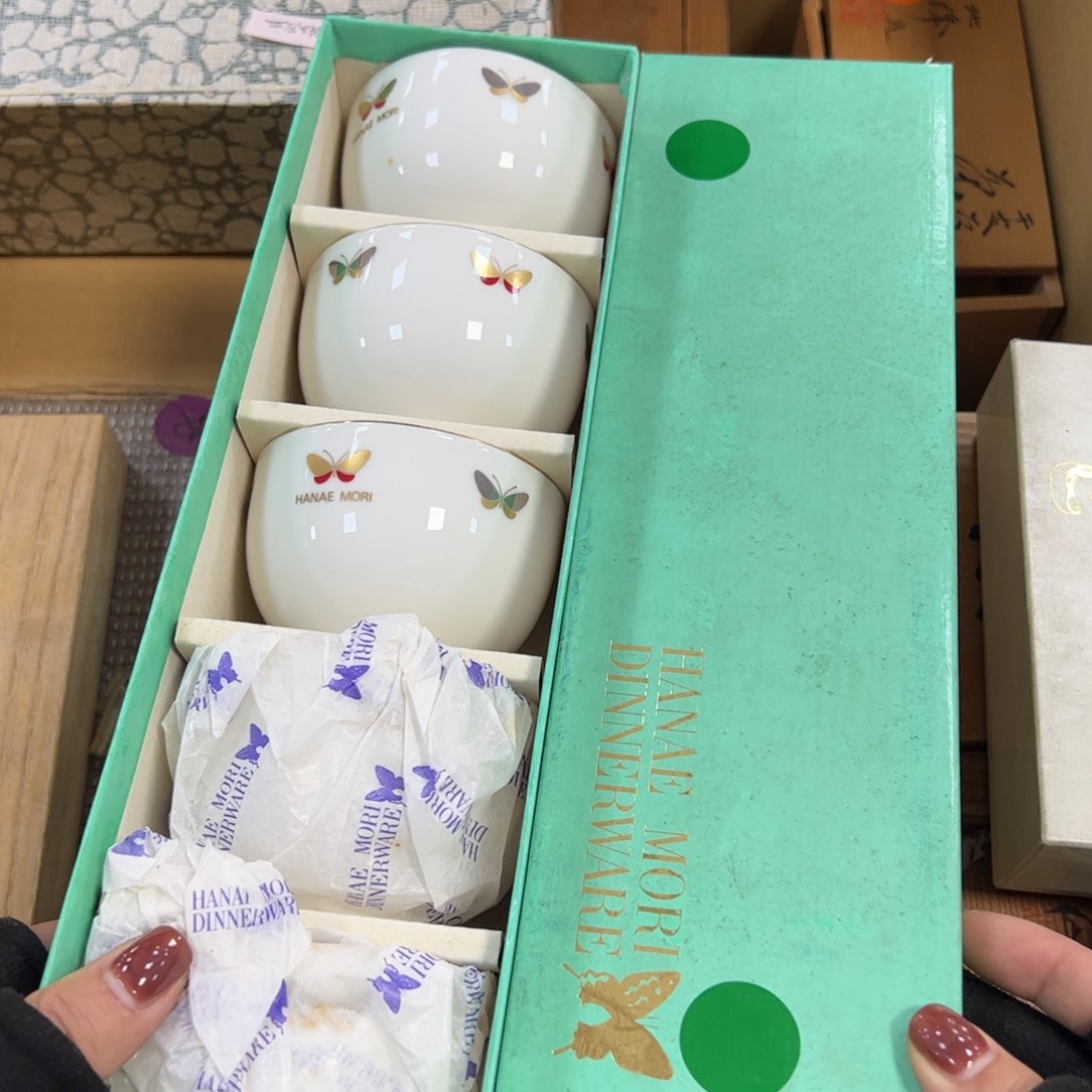 碗哈哈哈哈哈哈哈