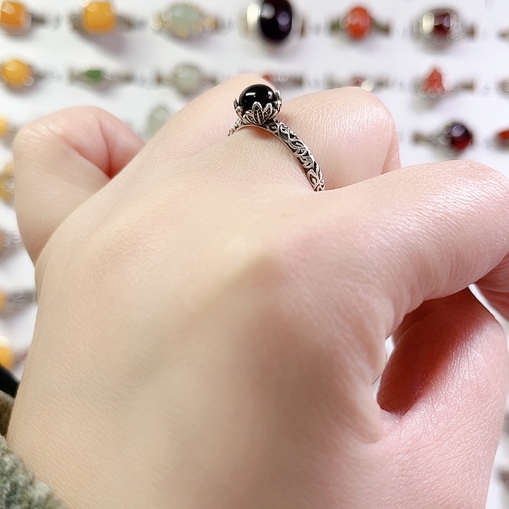 血珀戒指银S925镶嵌天然