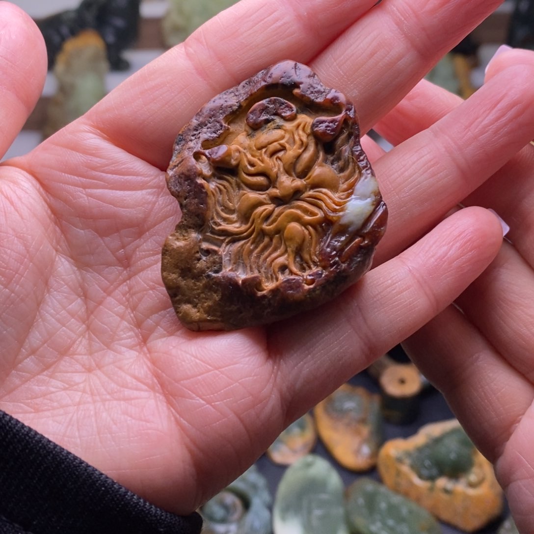 岫岩河磨玉（透闪石质玉）挂件未镶嵌