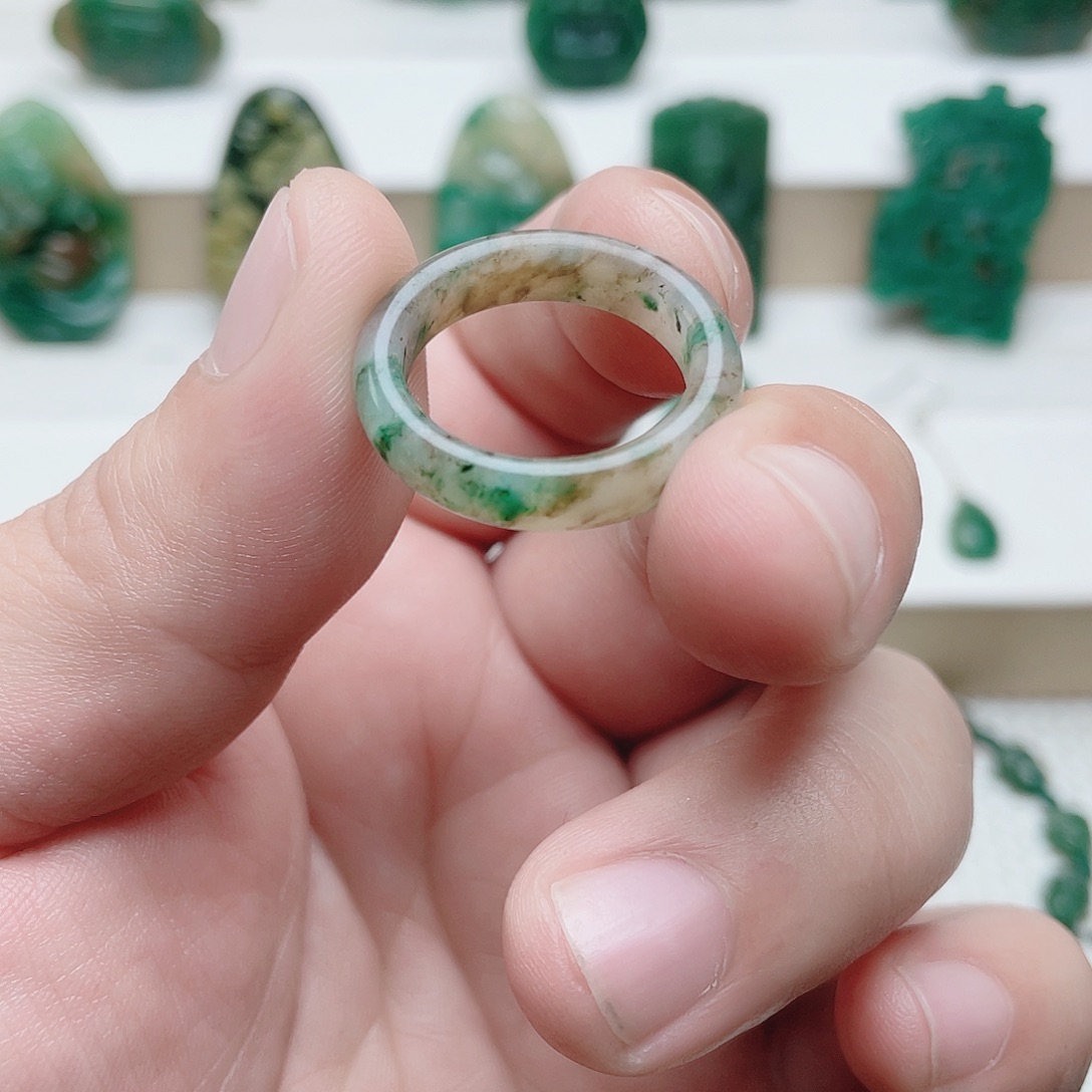 独山玉未镶嵌戒圈19内径