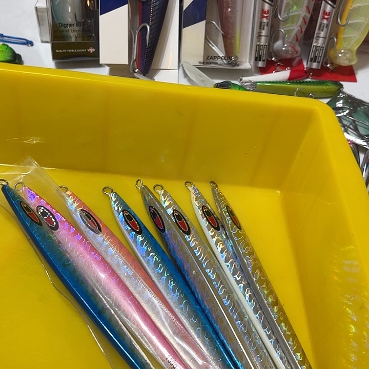 150克铁板8只蓝粉银