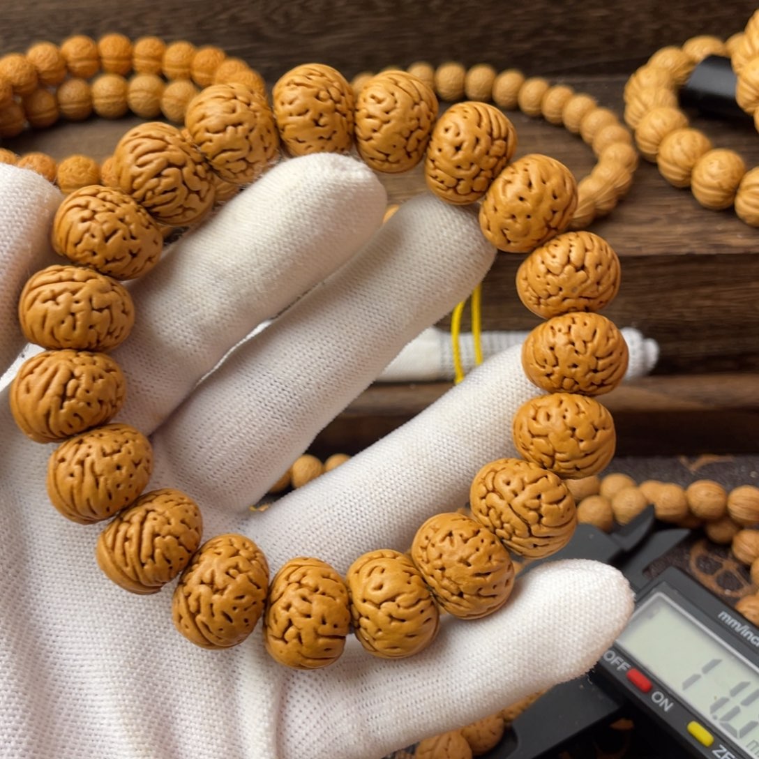 吊坠桃核树王纽扣