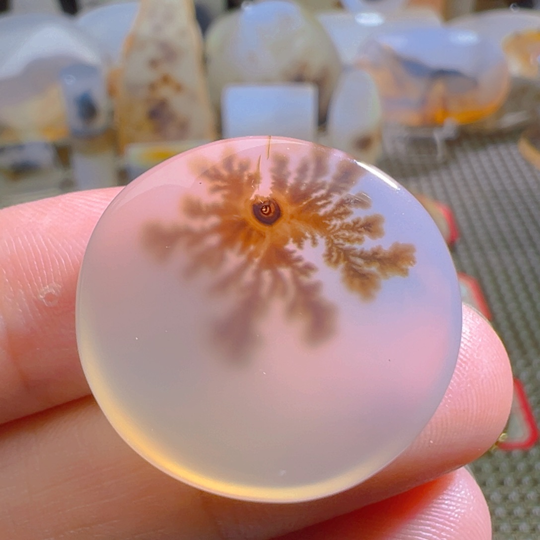 玛瑙/玉髓颈饰合金