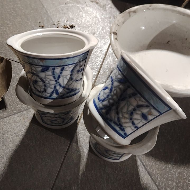 盘陶瓷盘子碗啥都有