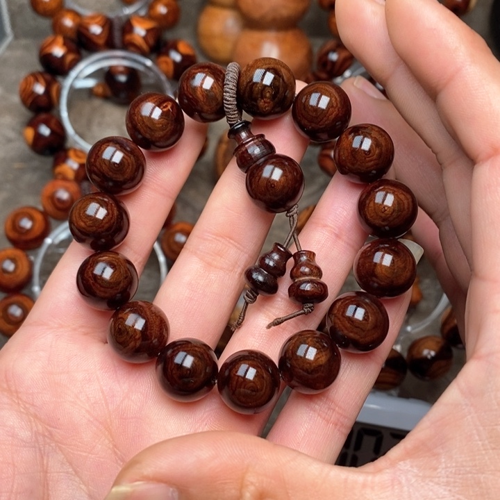 黄花梨/降香黄檀〇紫油梨成品加工手串