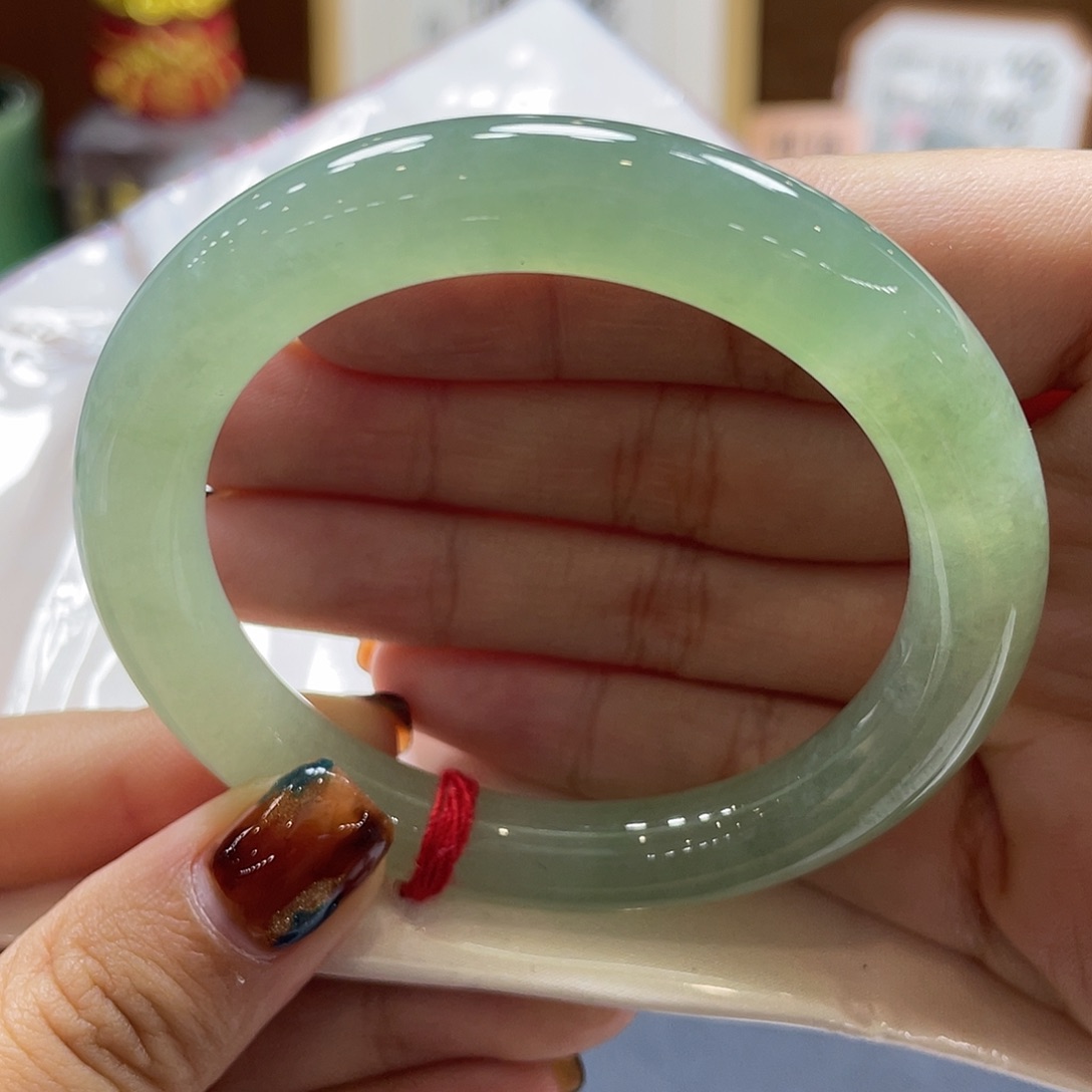 翡翠未镶嵌手镯17号