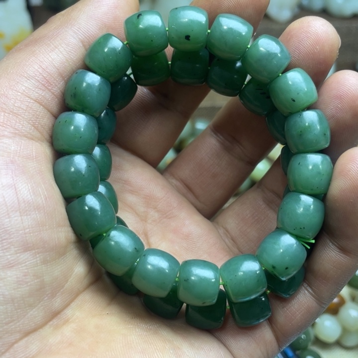 和田玉手链未镶嵌