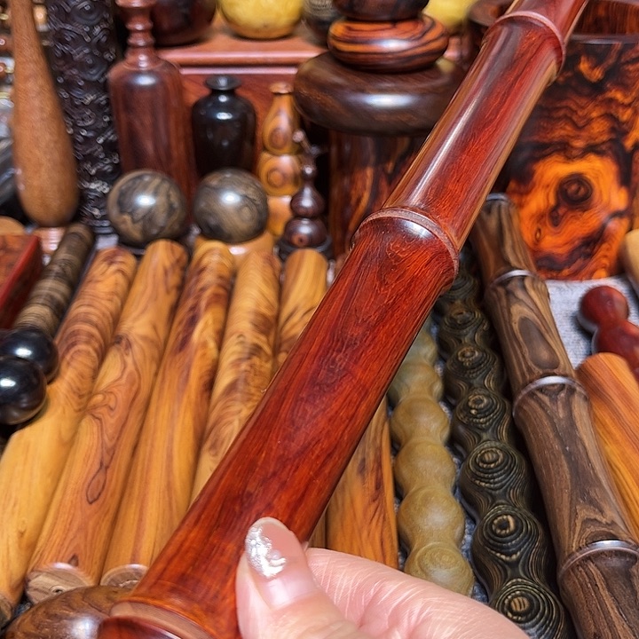 木○小叶紫檀棍子一根