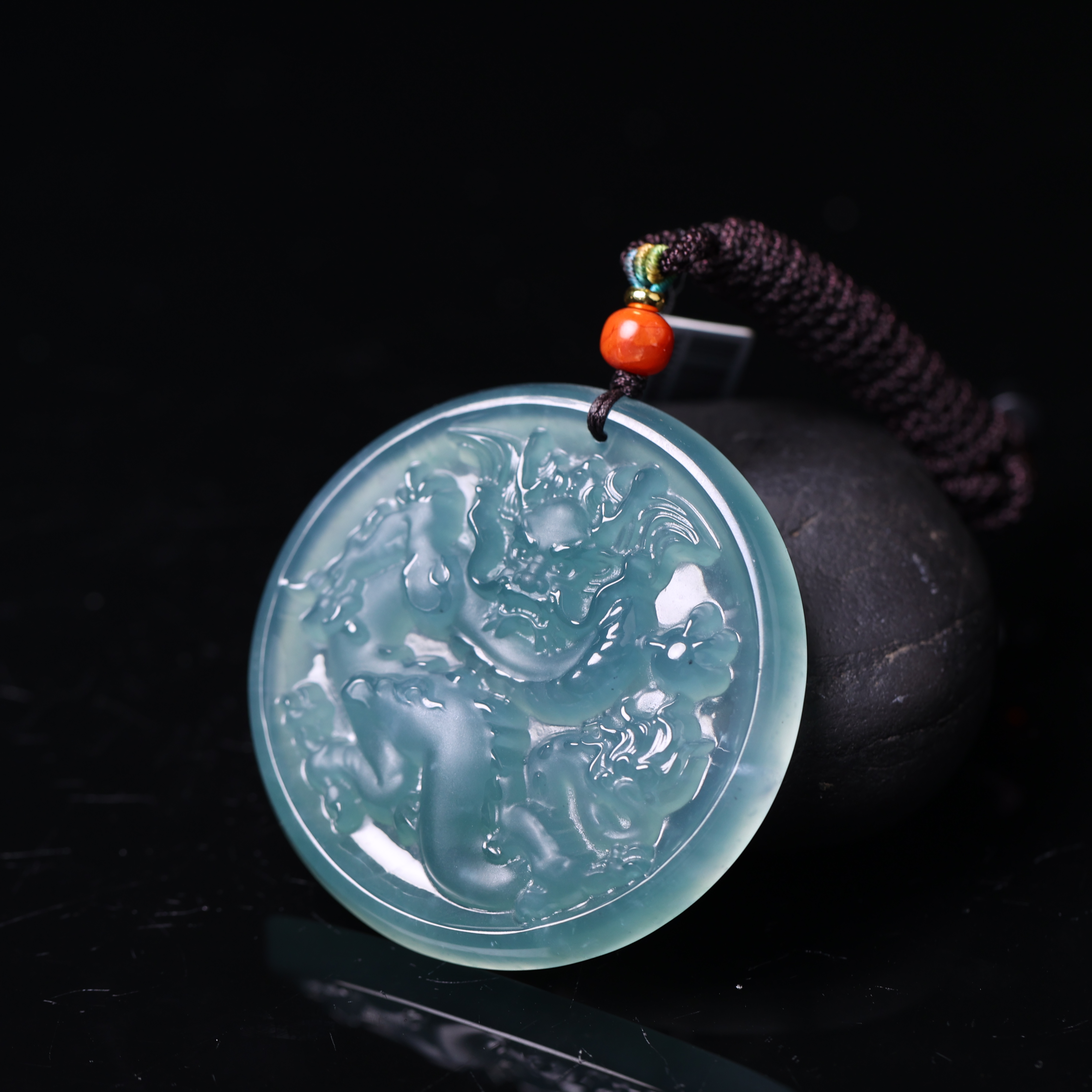 天然A货翡翠龙牌