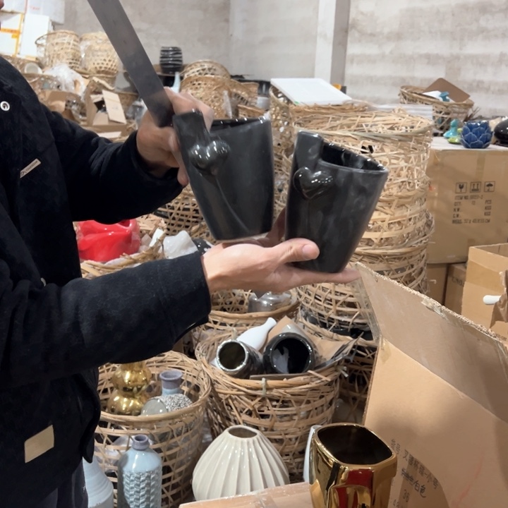 摆件高度15厘米口径10厘米微瑕捡漏