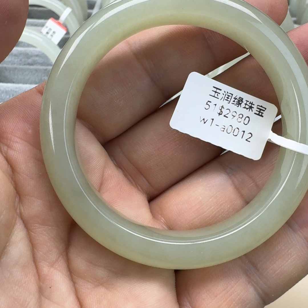 和田玉（糖玉）手镯未镶嵌