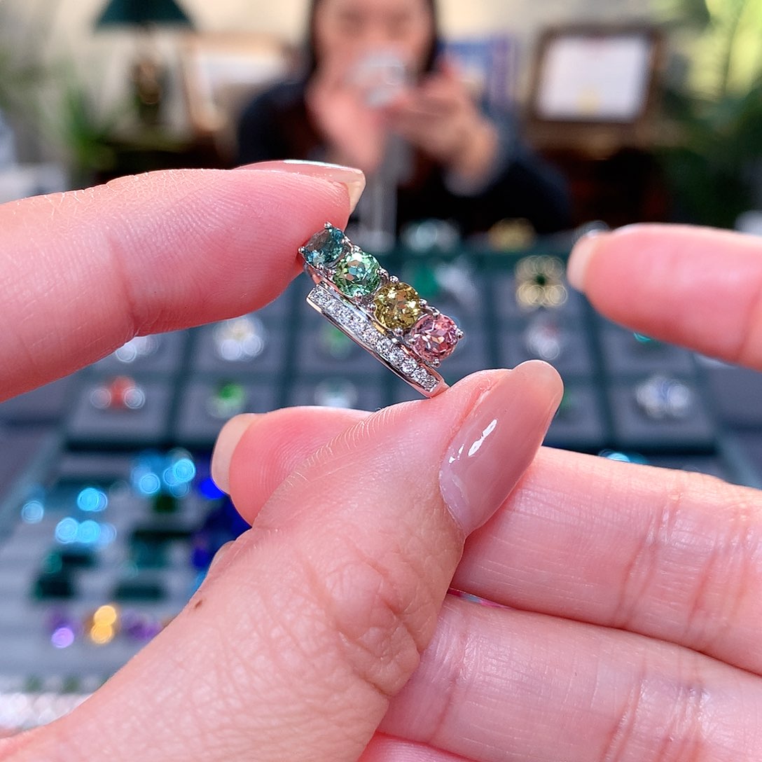 【闪购商品】碧玺戒指18K金镶嵌李*岁碧玺戒指