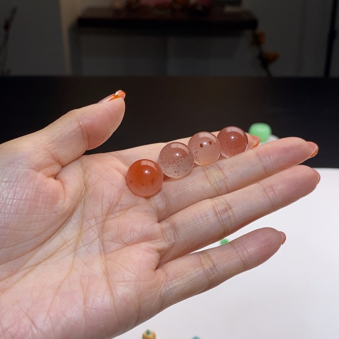 f***7南红玛瑙未镶嵌颈饰