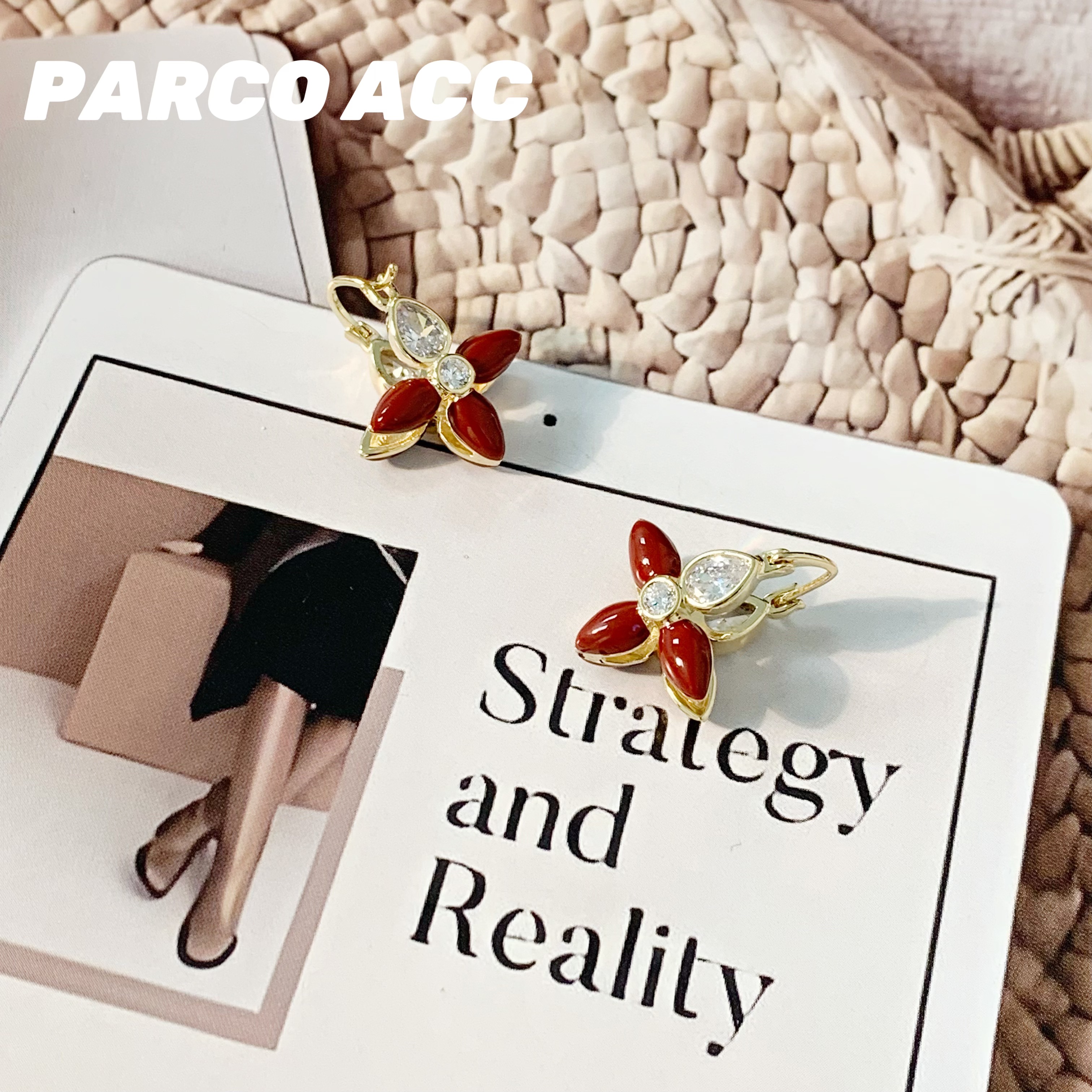 铜合金珐琅耳饰 K105 红珐琅四叶耳钉