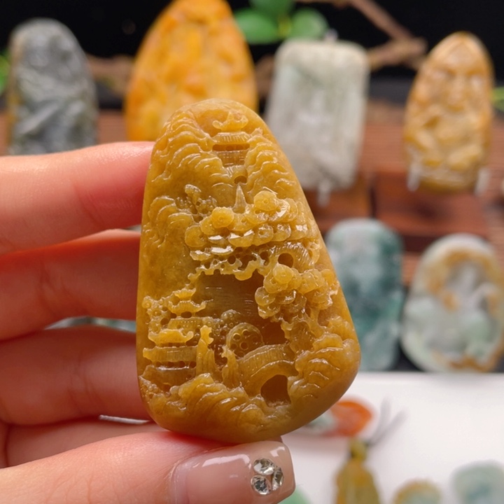 定制翡翠未镶嵌翡翠