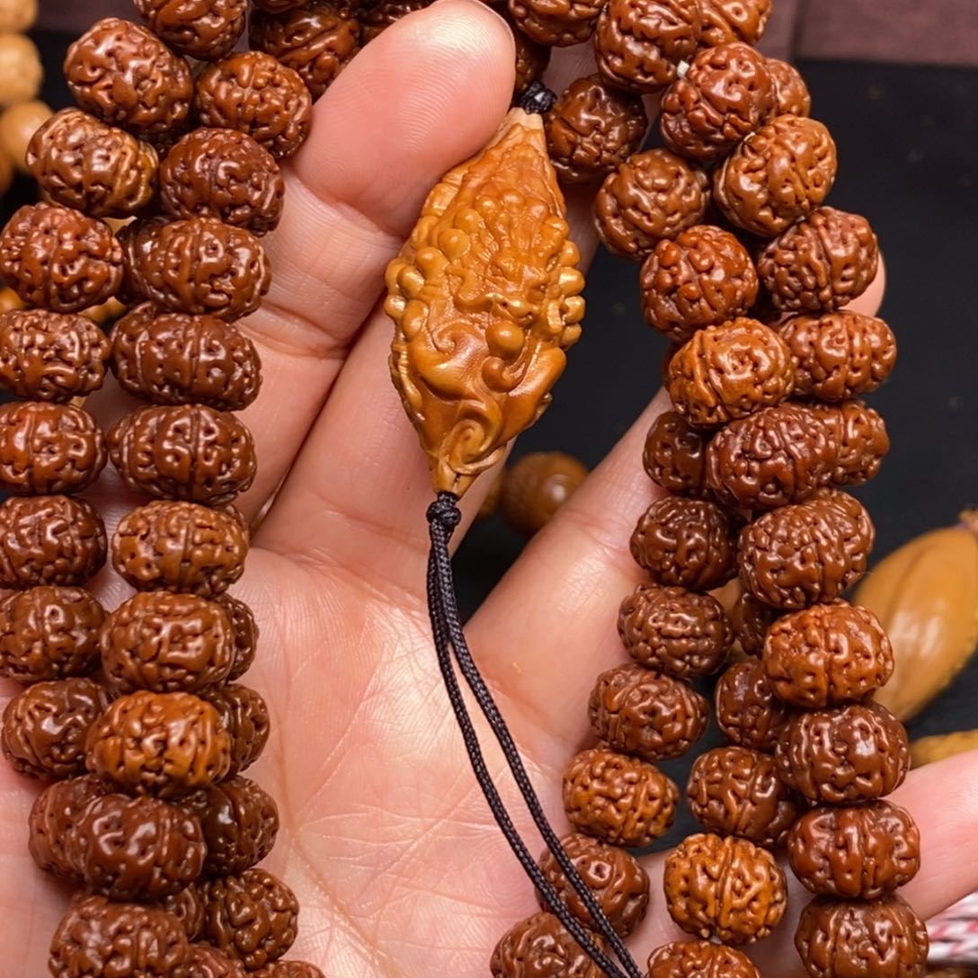 吊坠猴头核桃橄榄猴头