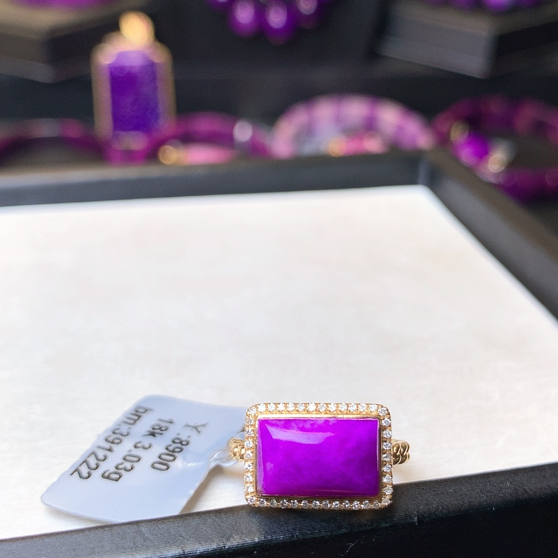 苏纪石（舒俱来）戒指18K金镶嵌