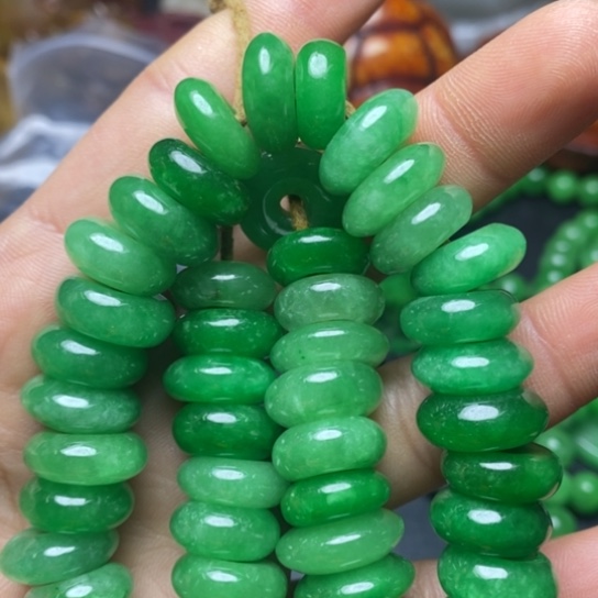 白玉菩提吊坠摆件