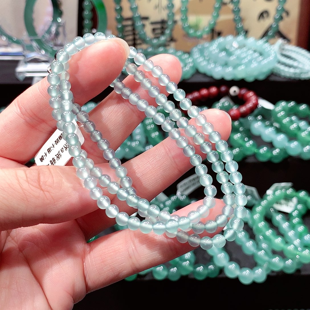 翡翠未镶嵌手链卡4.5