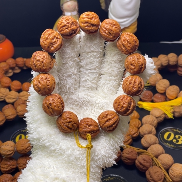 文玩核桃手串官帽